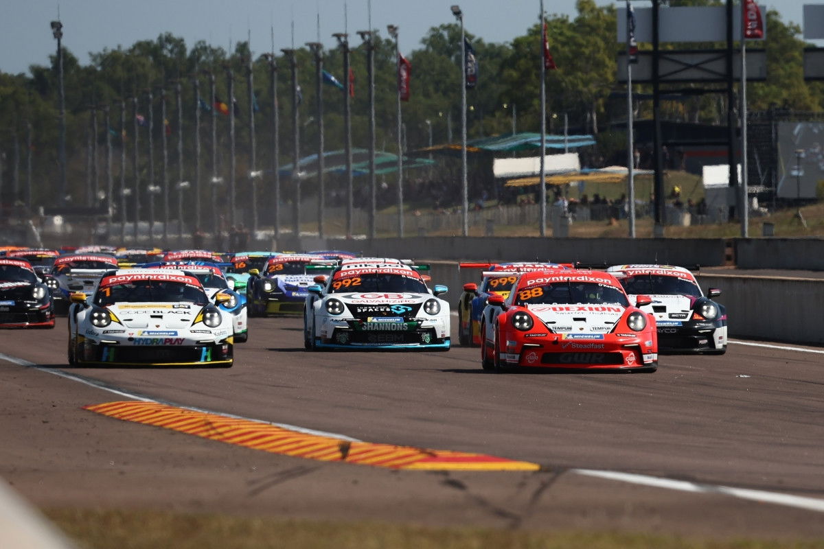 O’Keeffe beats Jones in Carrera Cup opener
