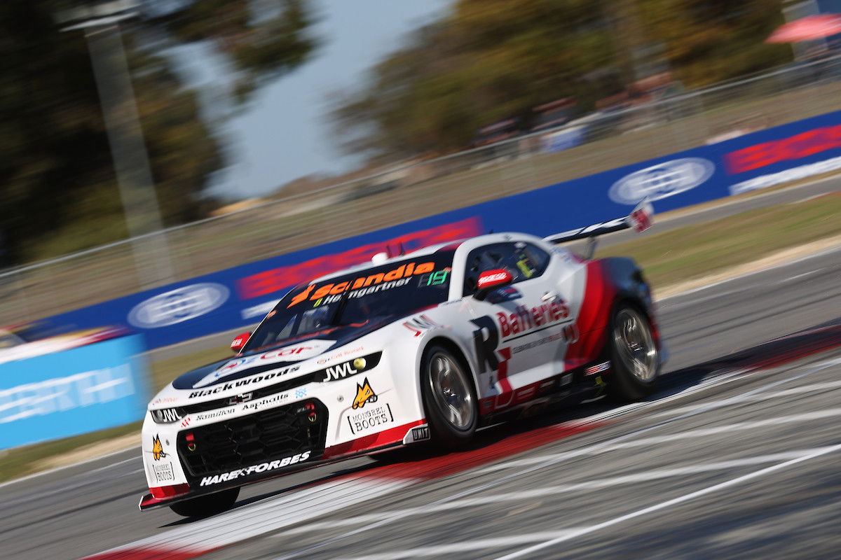 EVENT GUIDE: Perth Super440