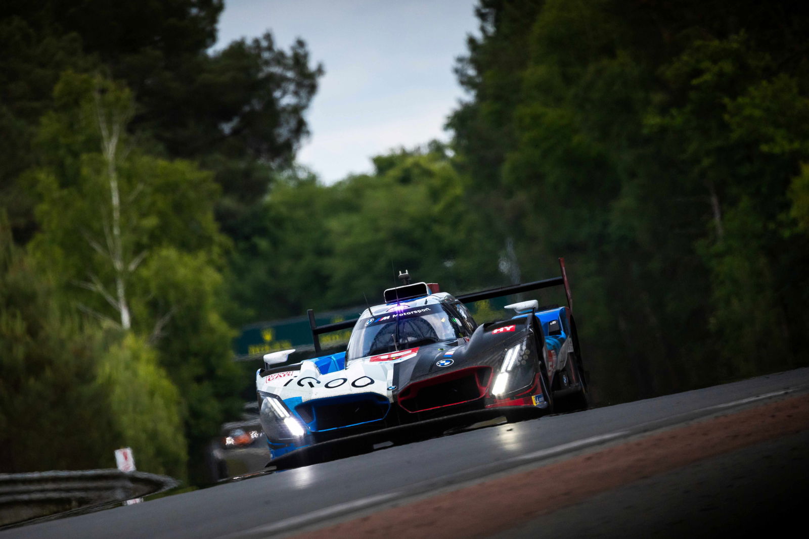 Magnussen: 'We have a shot of winning this'