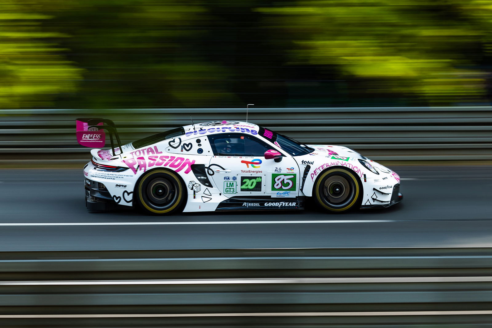 Broken foot forces star driver’s Le Mans withdrawal