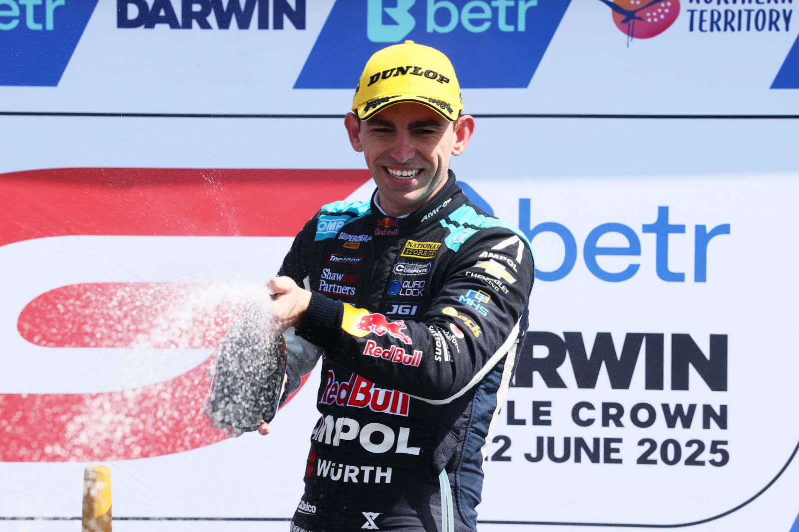 Feeney calls for Darwin Triple Crown change