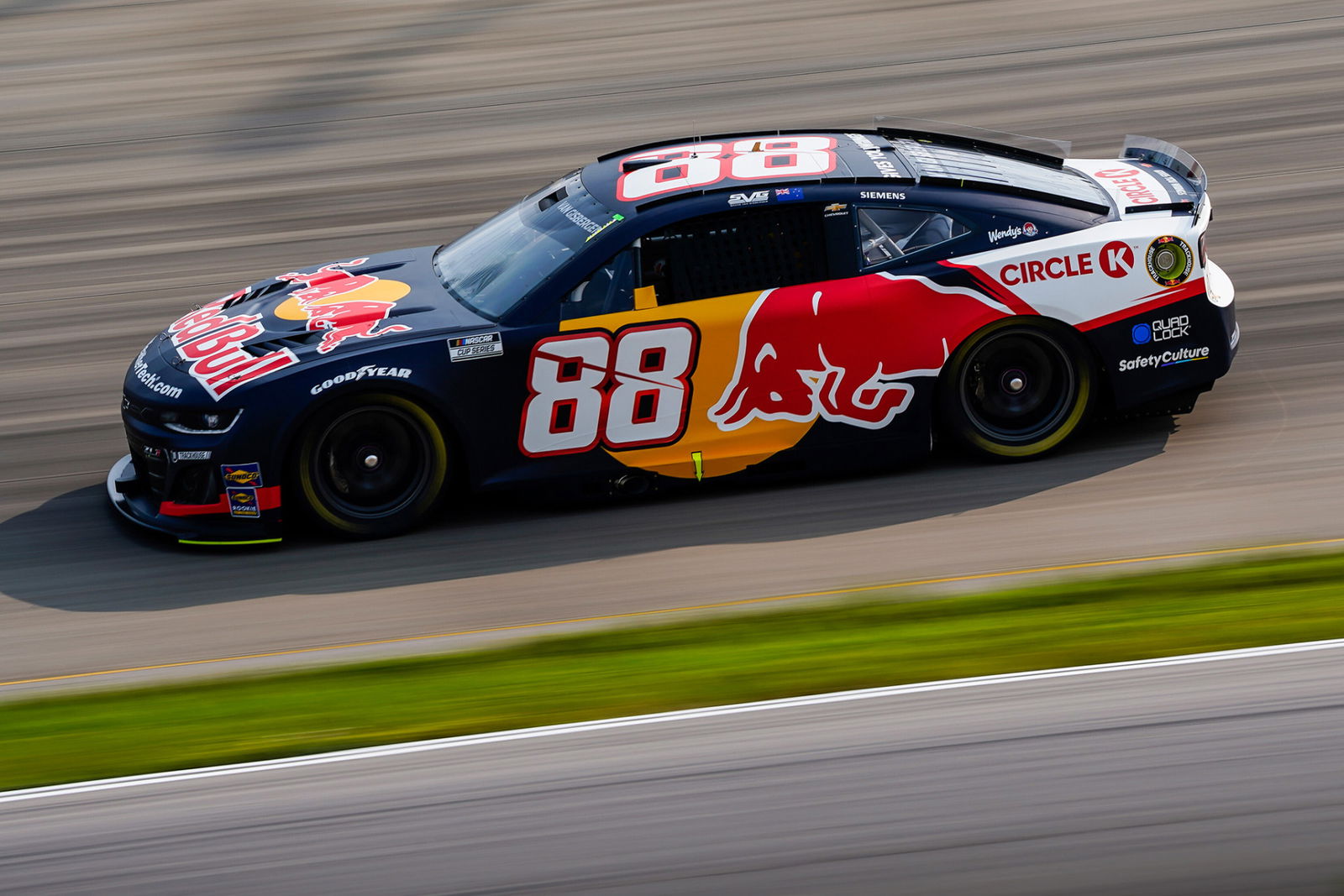 Results ‘proving’ van Gisbergen wasn’t ready for Cup Series