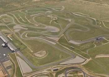 The Bend Motorsport Park in simulation service iRacing.
