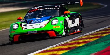 The #18 Dinamic GT Porsche 911 GT3 R of Matt Campbell.