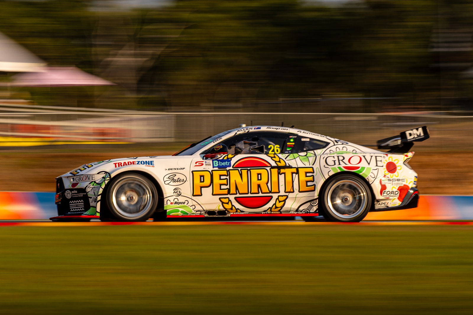 Rookie Allen surges towards Supercars Finals berth