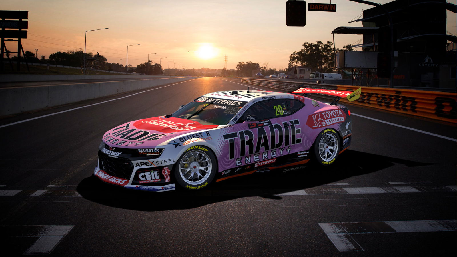 Tradie Camaro Davida Reynoldsa