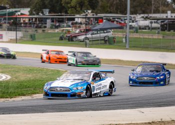 TA2 action at Wanneroo Raceway. Image: Supplied
