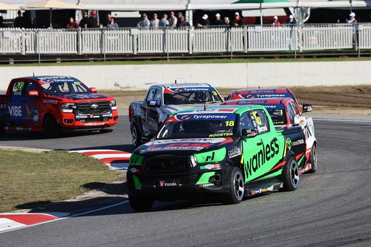 Brewczynski and Heinrich consolidate title leads at Super440