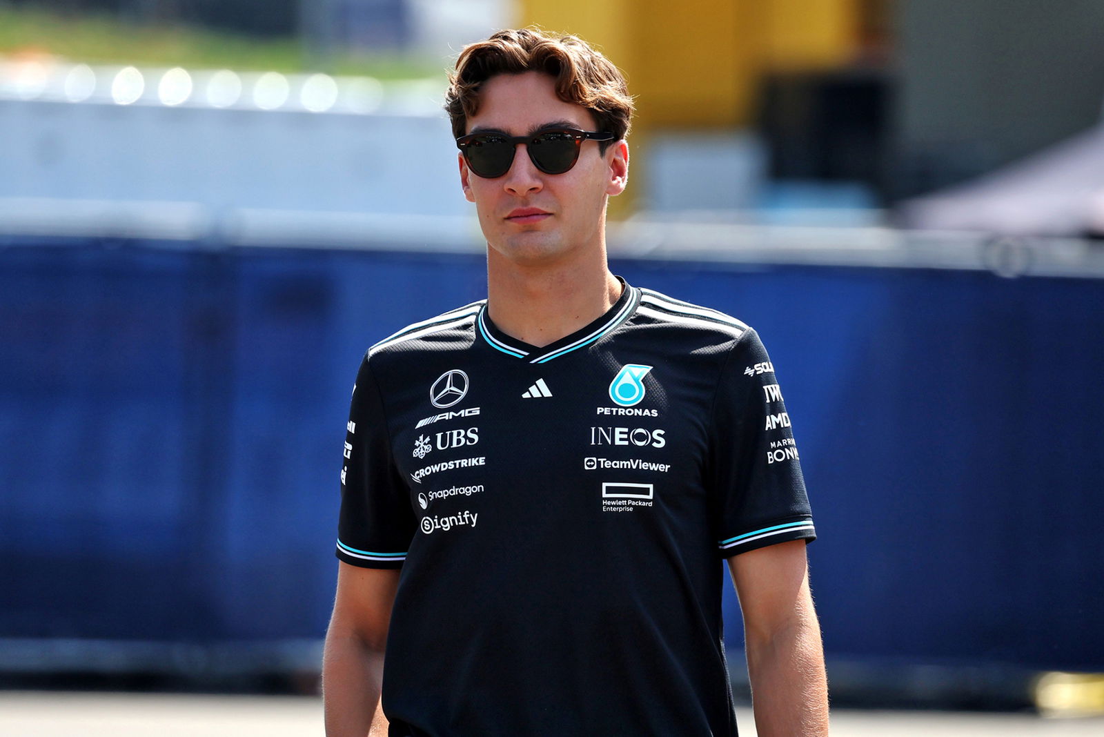 F1 legend claims George Russell talking to rival teams