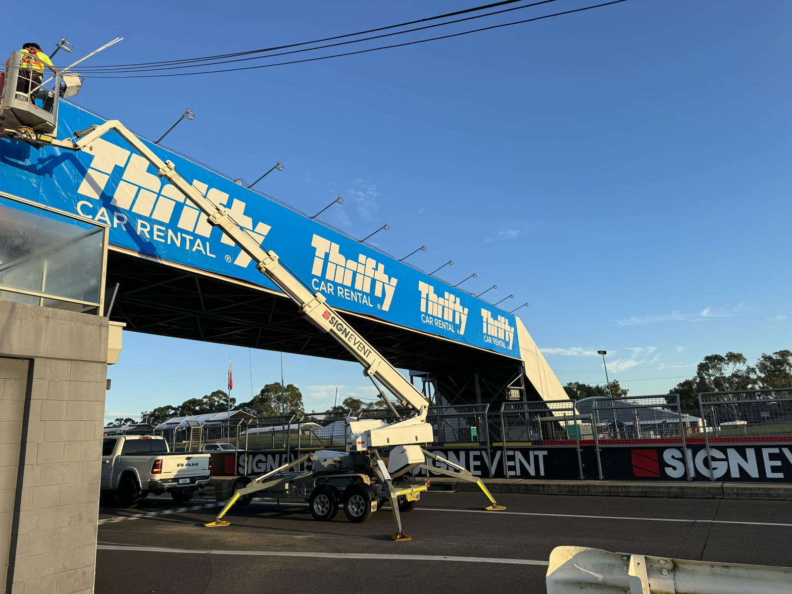 Bathurst 12 Hour’s unusual graffiti issue