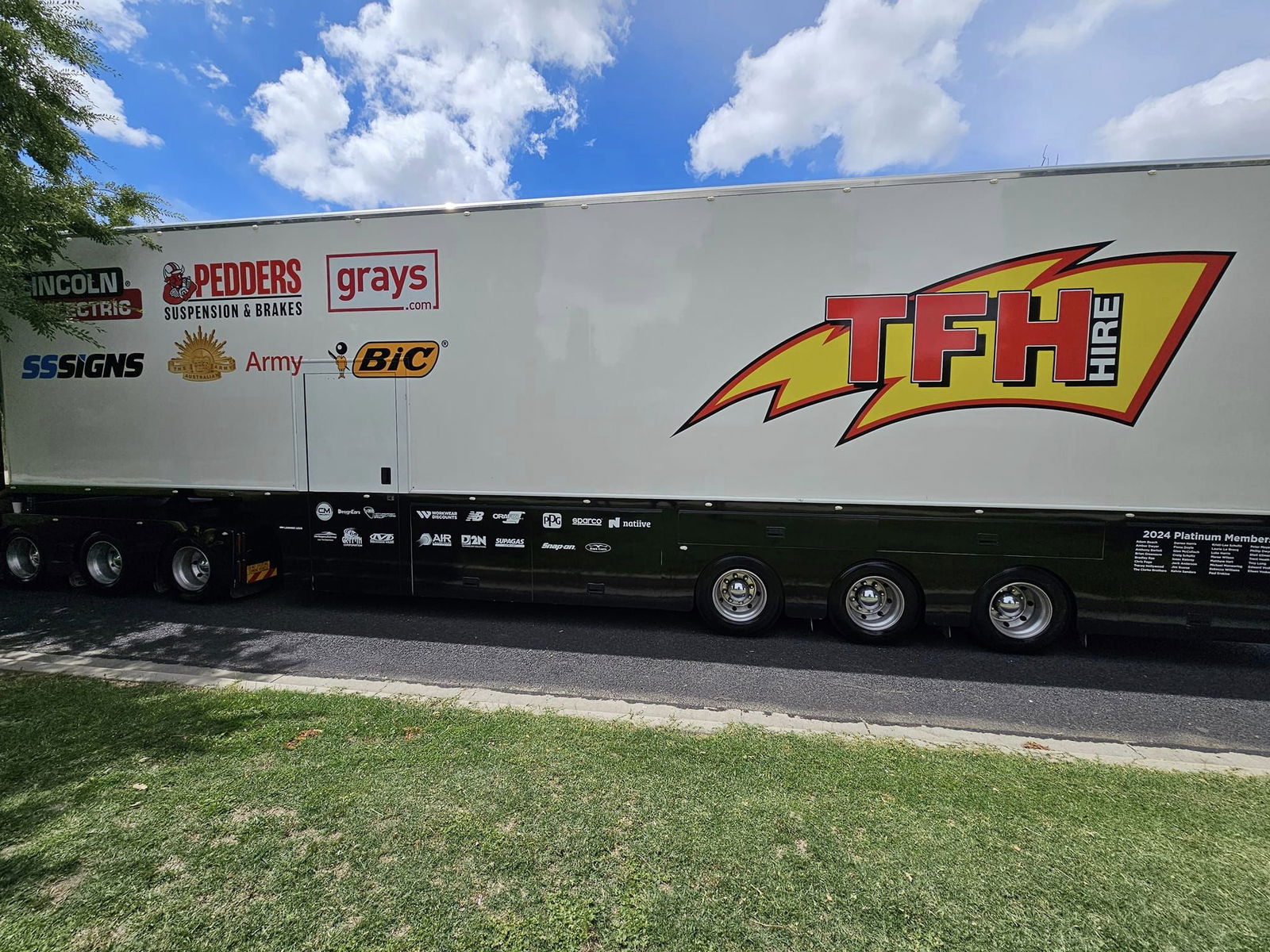 Erebus transporter breaks cover with new sponsor