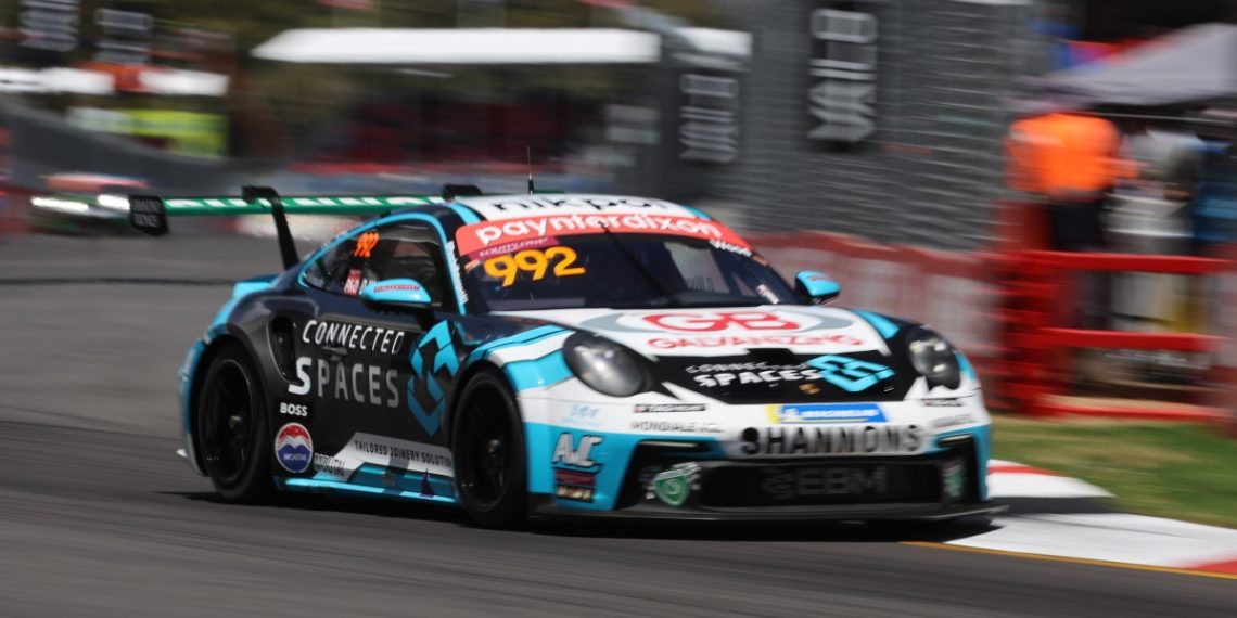 Dale Wood street the Porsche Carrera Cup field in the last race, while it lasted. Image: InSyde Media