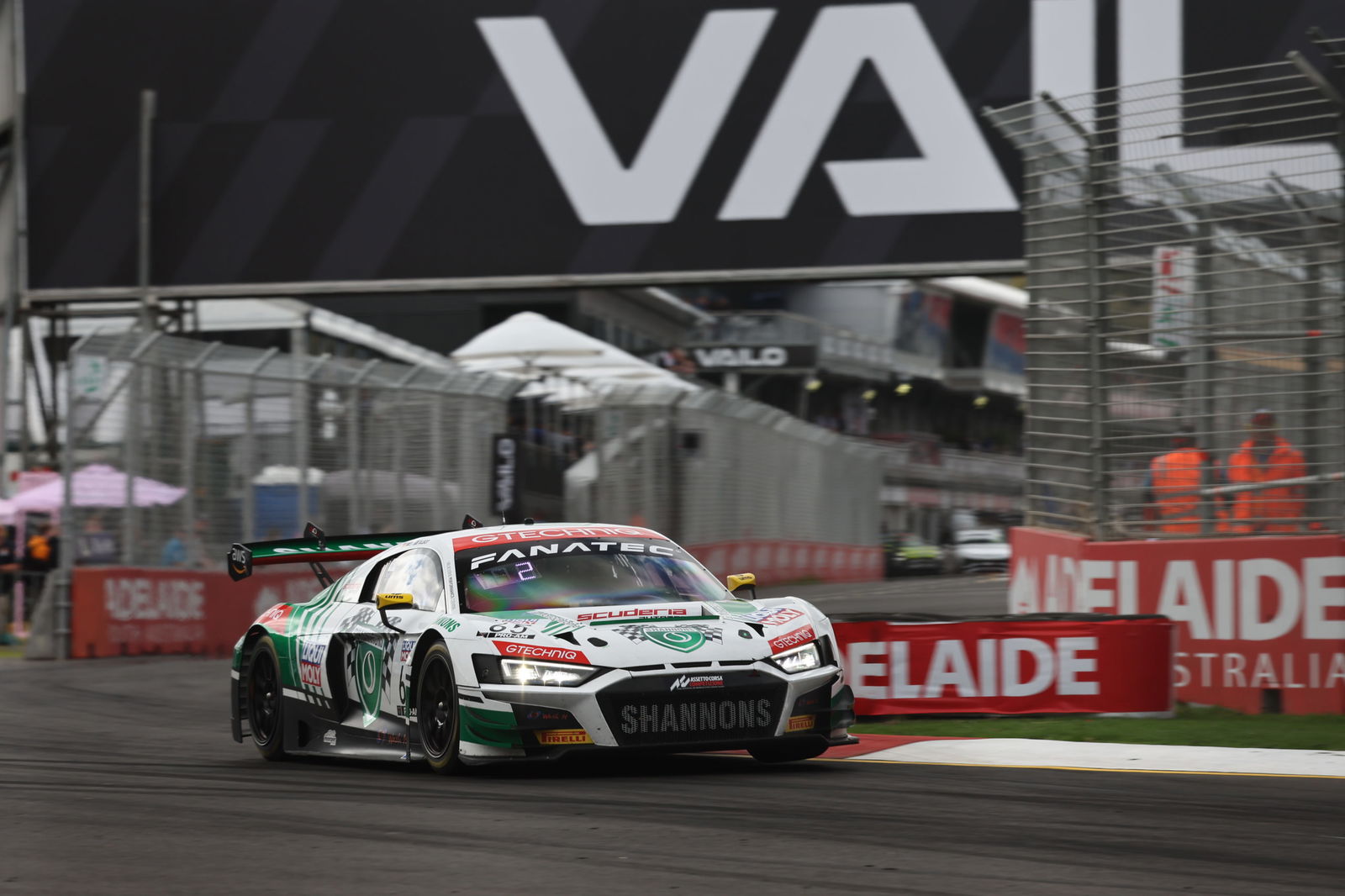 Yasser Shahin’s GT round, Liam Talbot’s series title