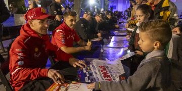 Supercars drivers Will Davison, Anton De Pasquale, and more sign autographs at a free Sydney fan event. Image: Supplied/Supercars