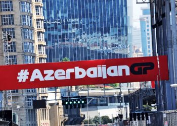 Follow all of the live updates from the Azerbaijan Grand Prix - Image: XPB Images