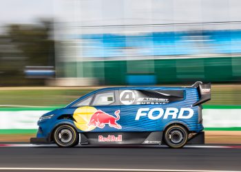 The Ford SuperVan now holds a Bathurst lap record. Image: Ford Australia