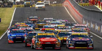 The start of the 2024 Bathurst 1000.