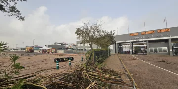 Damage to the entrance of Circuit Ricardo Tormo.