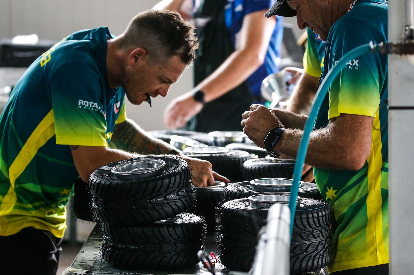 Live action, Aussies taking on the Rotax Worlds in Italy
