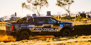 Craig Lowndes and Dale Moscatt during the Finke prologue. Image: Kidd Suave