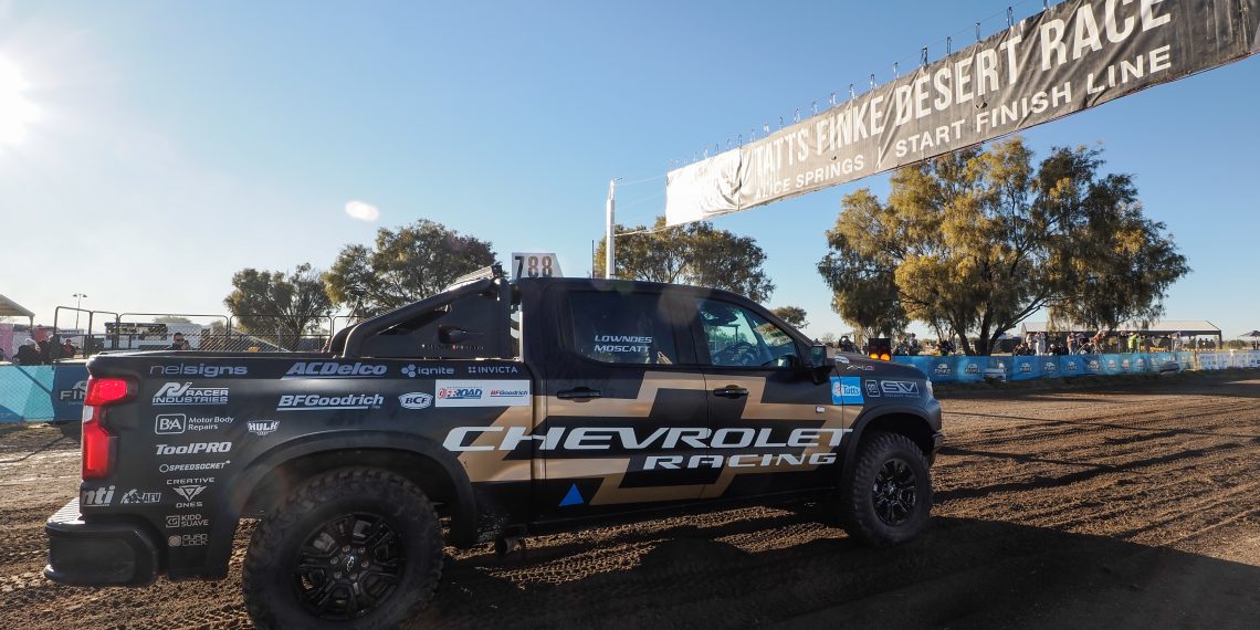 Craig Lowndes and Dale Moscatt at the start of the Finke Desert Race. Image: Michael Hurren