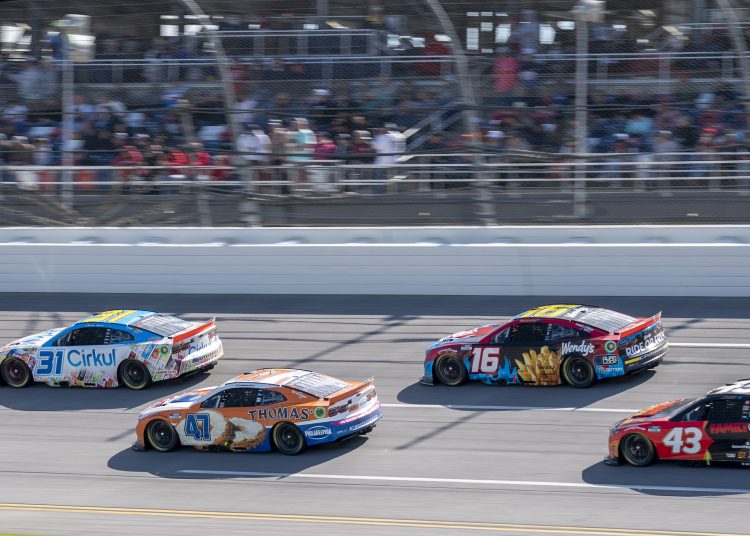 Shane van Gisbergen (#16) was learning the art of plate racing in his NASCAR Cup Series oval debut at Talladega. Image: Chris Rice (Kaulig Racing President) X