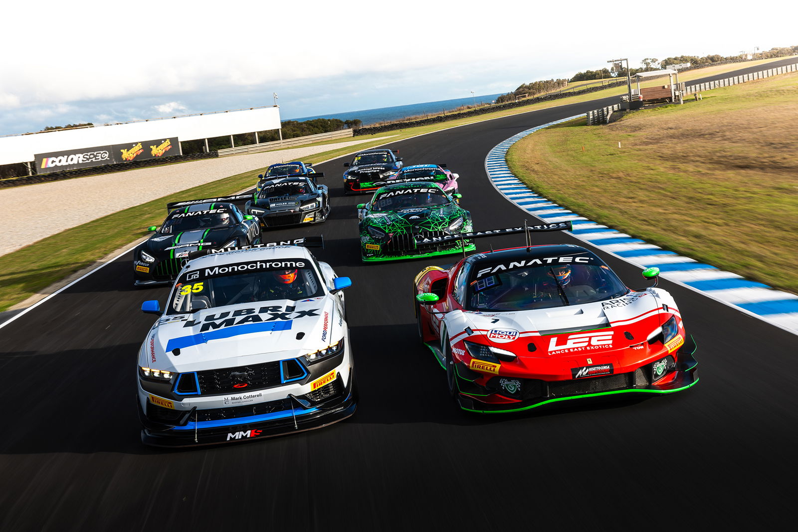 GT3 and GT4 cars at Phillip Island.