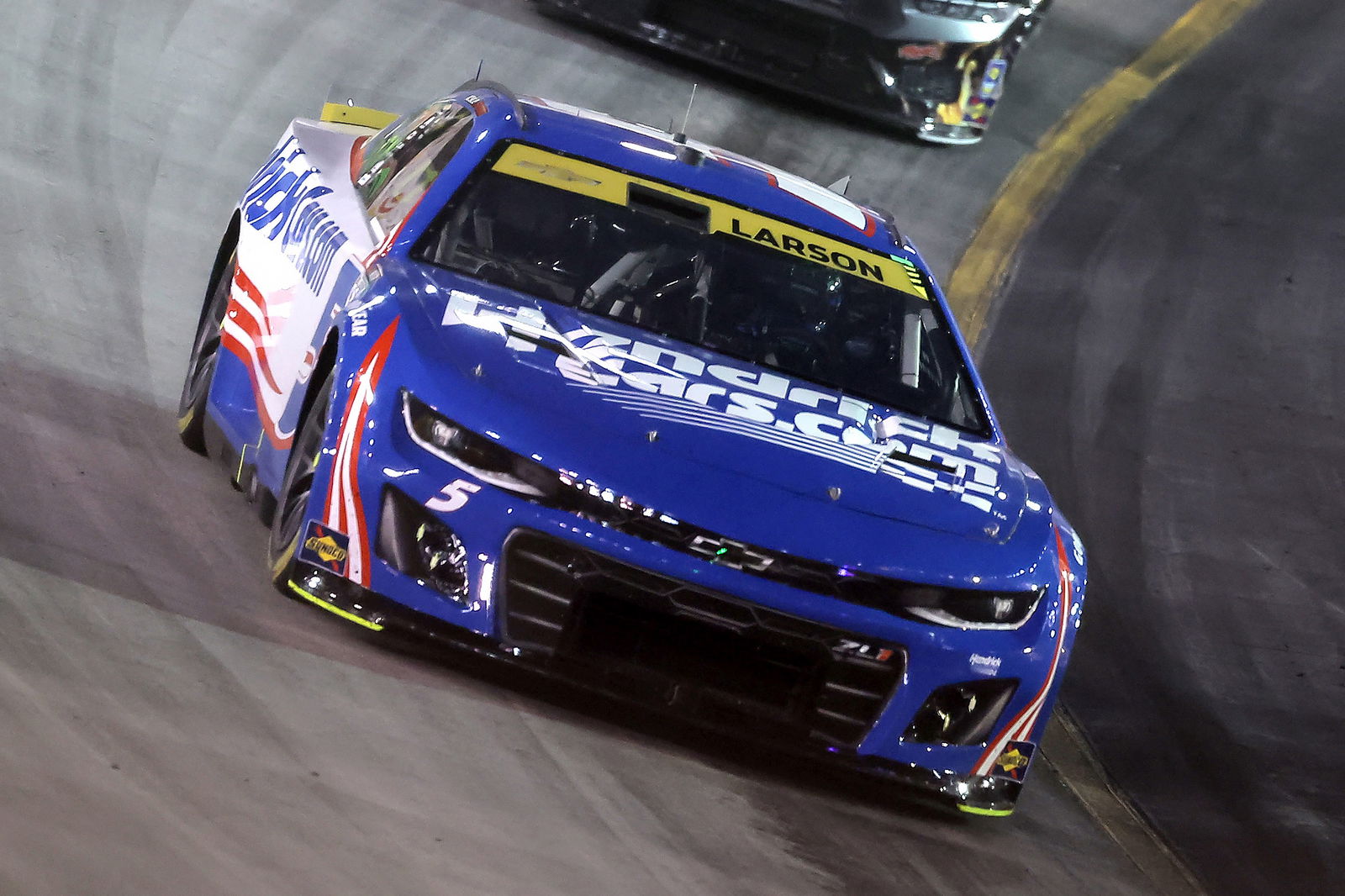 Kyle Larson in the #5 Hendrick Motorsports Chevrolet Camaro at Bristol Motor Speedway.