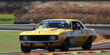 Joel Heinrich worked hard to win Race 2 of Touring Car Masters and leads the round. Image: InSyde Media
