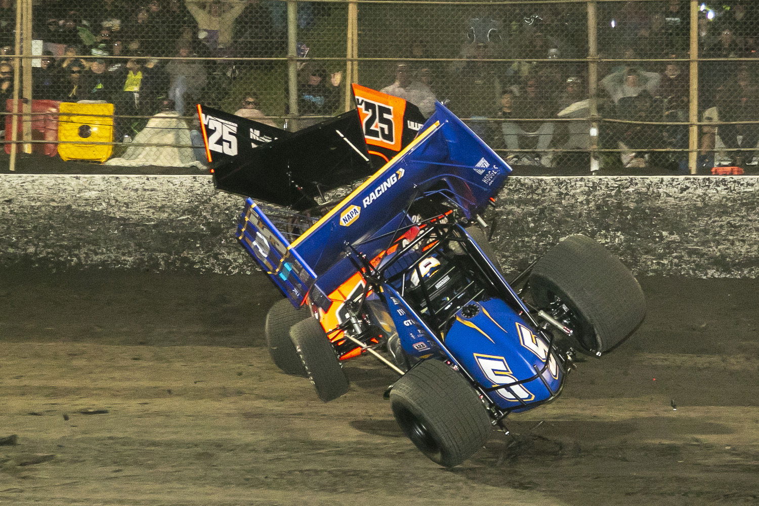 Reutzel banks $40,000 in bruising Classic