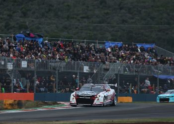 A big crowd watches the Supercars action at Taupo. Image: InSyde Media