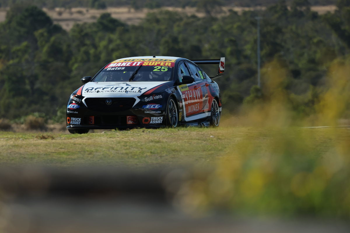 WAU’s Zach Bates fastest in Perth Super2 practice