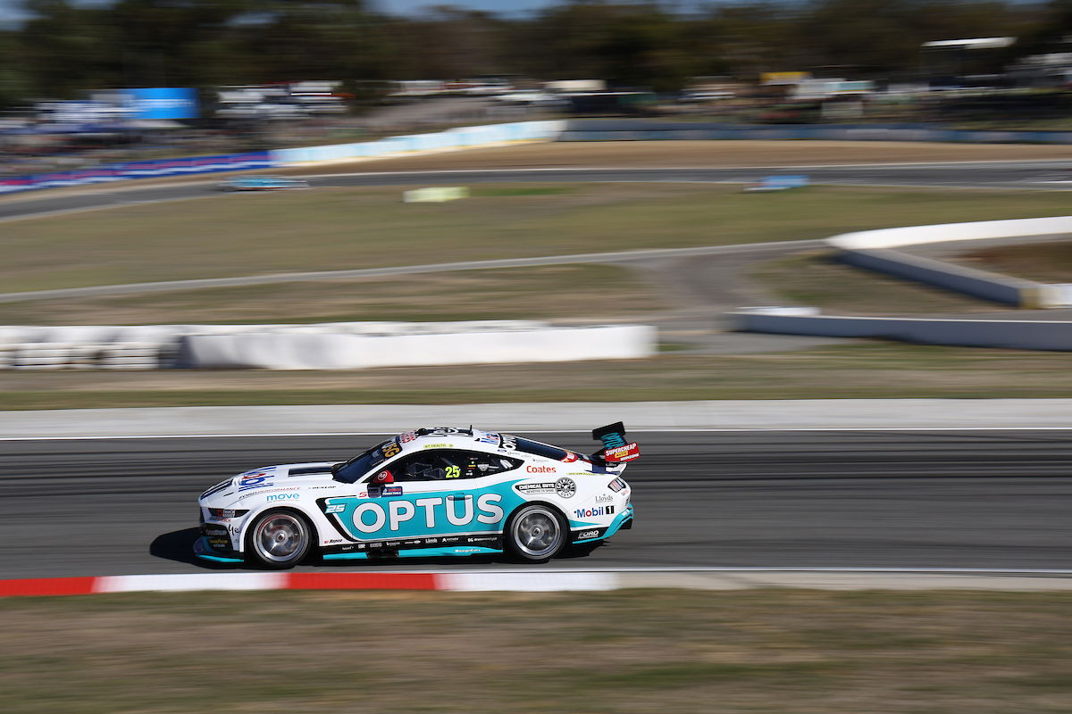 Mostert, Wood deliver WAU lockout in Perth Supercars qualifying