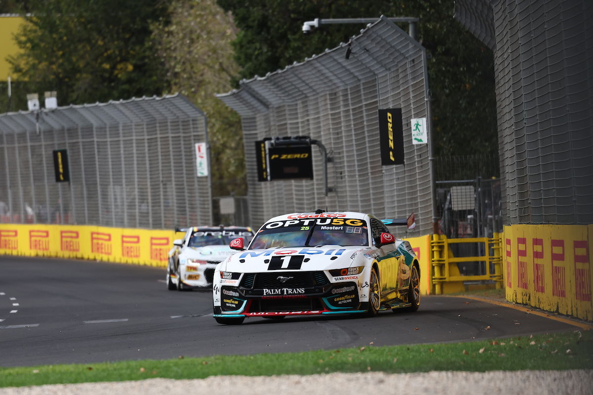 Payne, Mostert split AGP Supercars pole positions