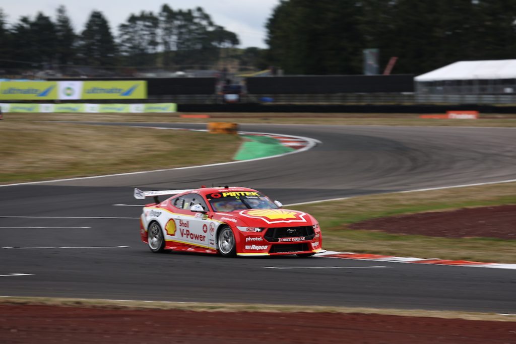 Will Davison put a DJR Mustang third on the timesheet in Practice at Taupo. Image: InSyde Media