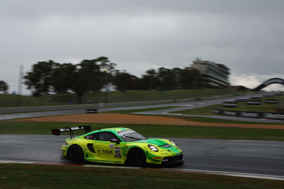 Campbell clinches Bathurst 12 Hour win for Manthey EMA Porsche