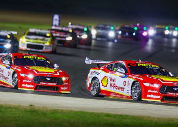 Anton De Pasquale (#11) leads Shell V-Power Racing Team stablemate Will Davison (#17) into turn two at Sydney Motorsport Park.