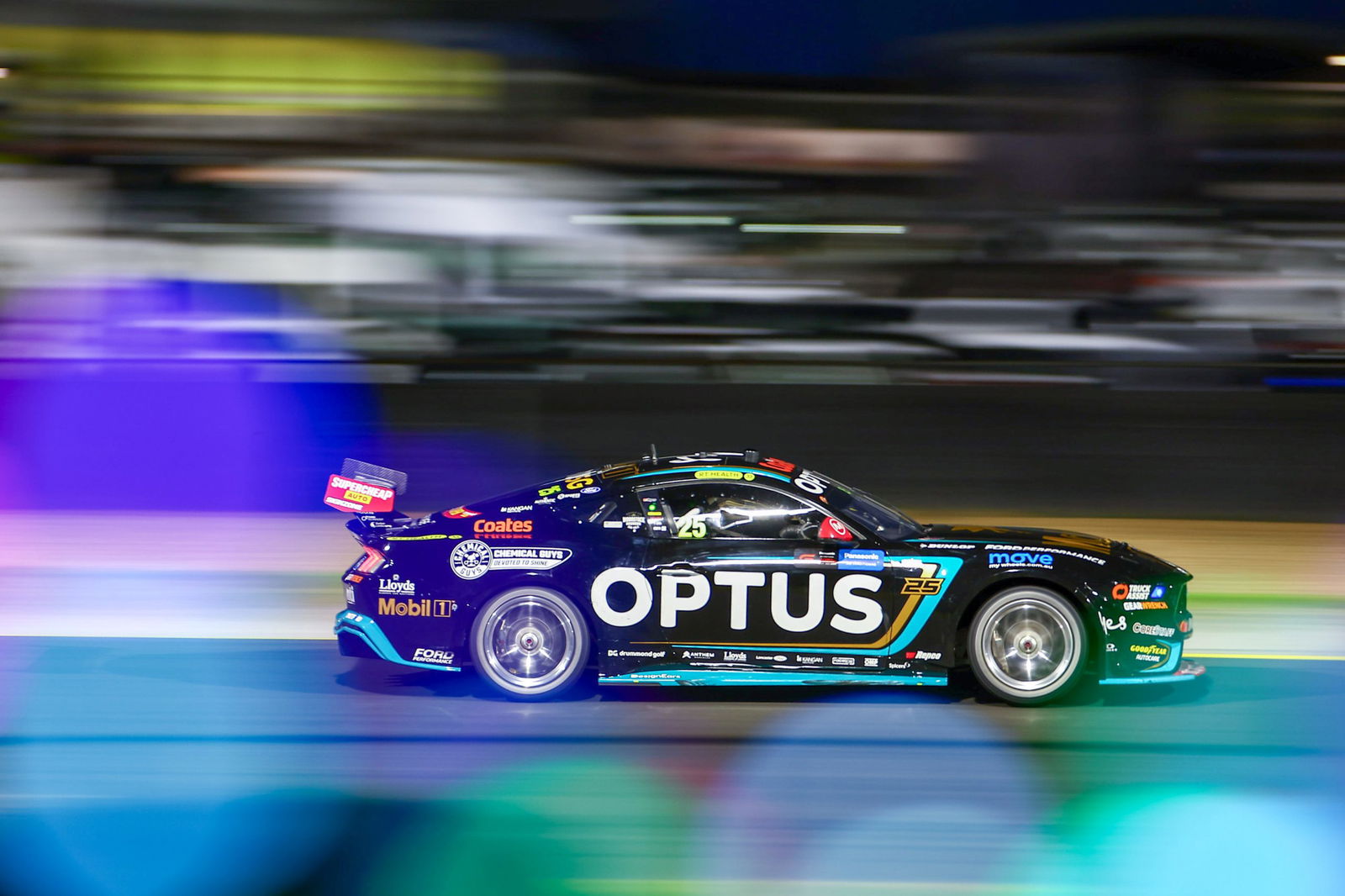 Chaz Mostert's #25 Ford Mustang.