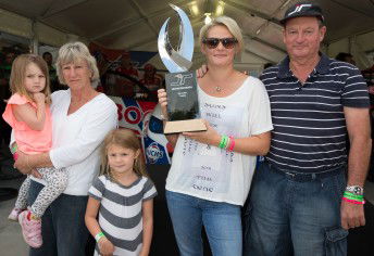 Family unveil trophy to honour Jason Richards