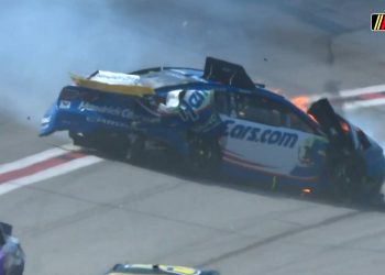 Kyle Larson crashes at Atlanta Motor Speedway. Image: Fox Sports