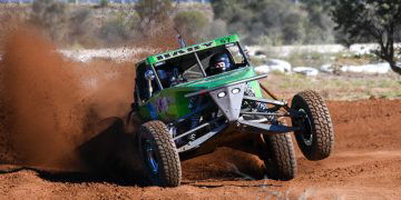 In their Toyota V6 Twin Turbo powered Element Prodigy Pro Buggy, Aaron and Chelsea Haby won the Loveday 400 in 2022. Image: MA / Show 'n' Go
