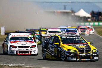 V8ST/MotorsportNZ double-header race meeting falls over