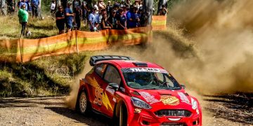 An early brake issue failed to halt Adrian Stratford and Anthony Staltari from winning the Mitta Mountain Rally.