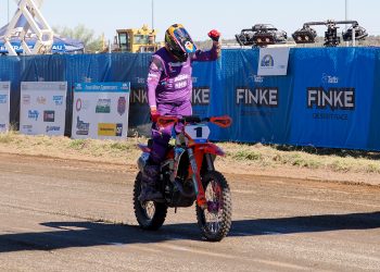 David Walsh crossing the line to win his fifth Finke crown. Image: Tatts Finke Desert Race