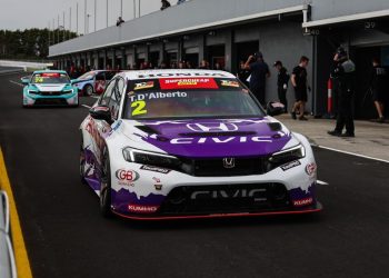 Honda Wall Racing's Tony D'Alberto and Brad Harris qualified one-two. Image: TCR