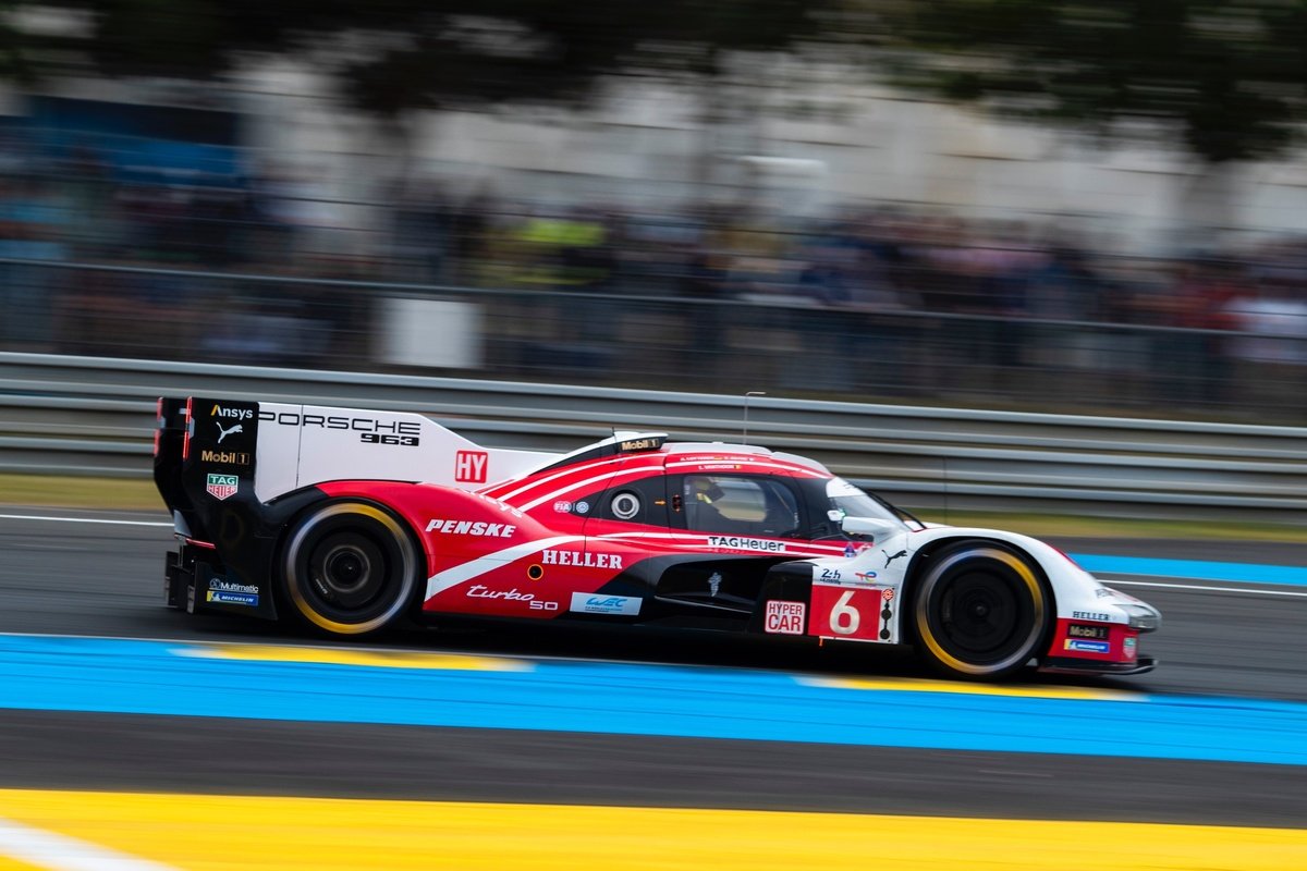 Porsche heads Toyota at the 18 hour mark of this year's 24 Hours of Le Mans. Image: Porsche Motorsport X
