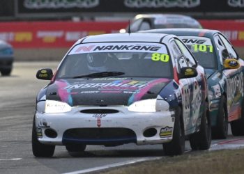 Matt Boylett took the day's honours in the Australian Excel Series at QR's Hi-Tec Oils Super Series ahead of Caleb Paterson.