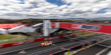 Photo: Bathurst 1000