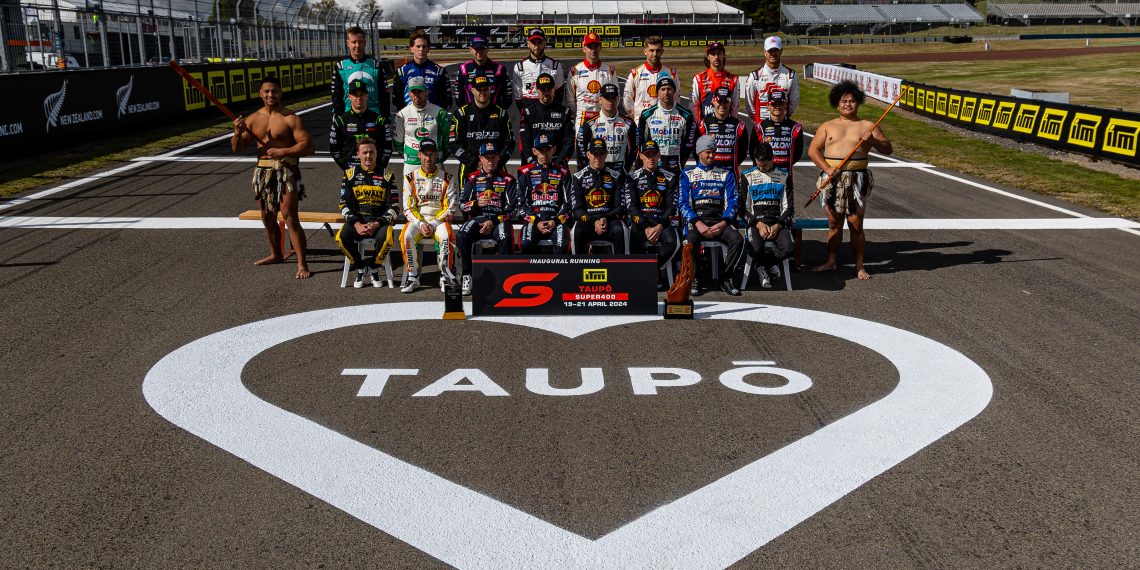 Taupo Supercars drivers 'class photo'