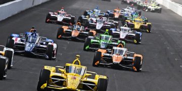 The start of the 2024 Indianapolis 500. Image: John Cote